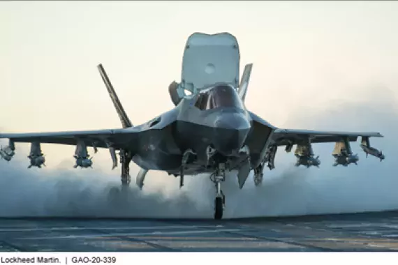 Photo of the F-35 joint strike fighter landing.